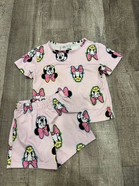 Disney Pink Daisy Duck & Minnie Mouse Short Pajama Set